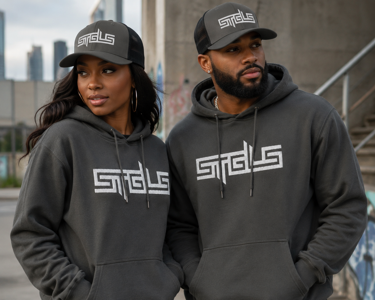 STRHUGOALS “STGLS Active” Trucker Cap