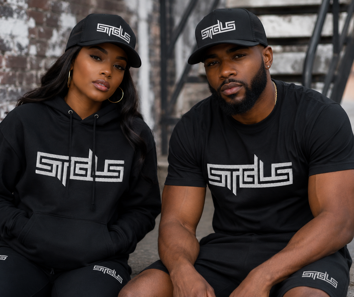 STRHUGOALS “STGLS Active” Trucker Cap